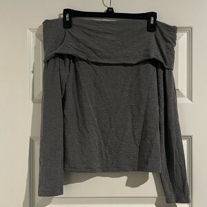 Aritzia Babaton Gray Off-Shoulder Women's Top Size Medium